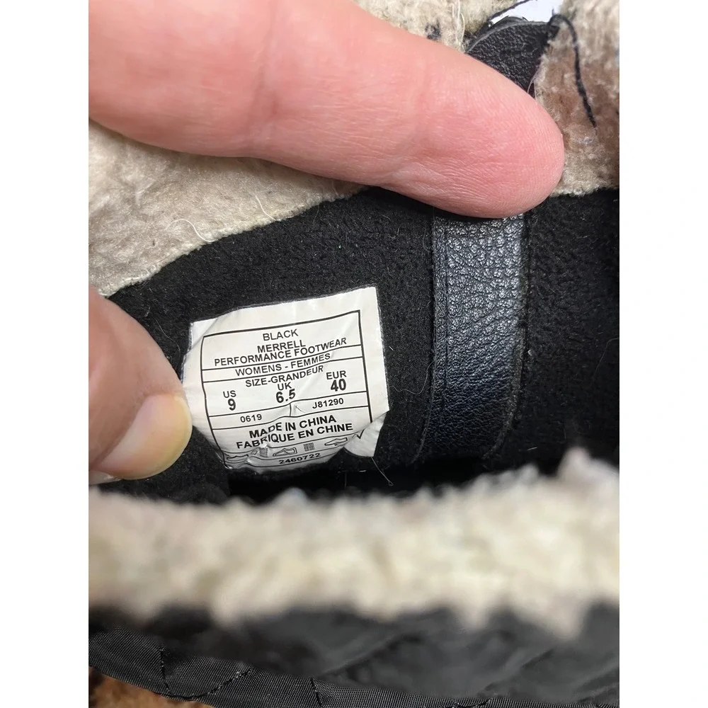 Merrell Waterproof Boots Women Size 9 Black Good Quilted Faux Fur Lining J81290